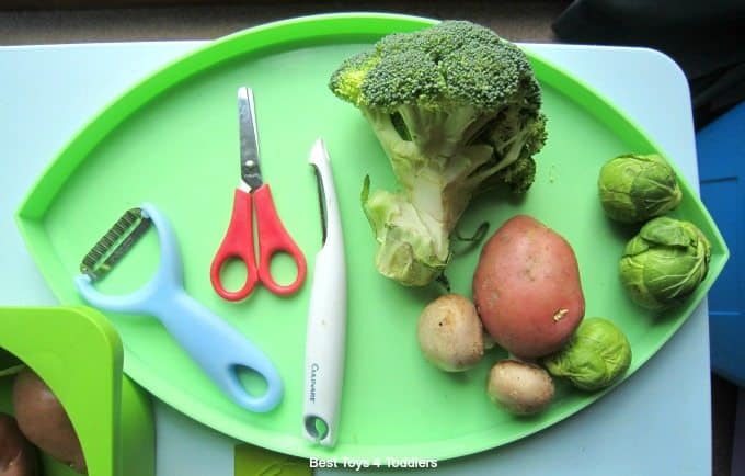 Sensory play with vegetables - cutting and slicing tools